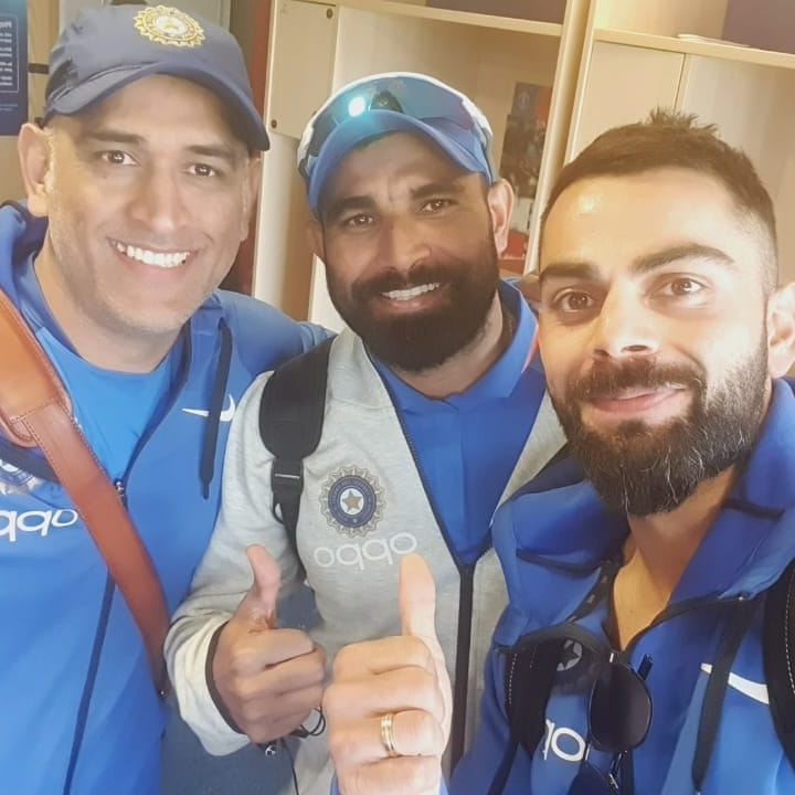 Virat & Dhoni Image