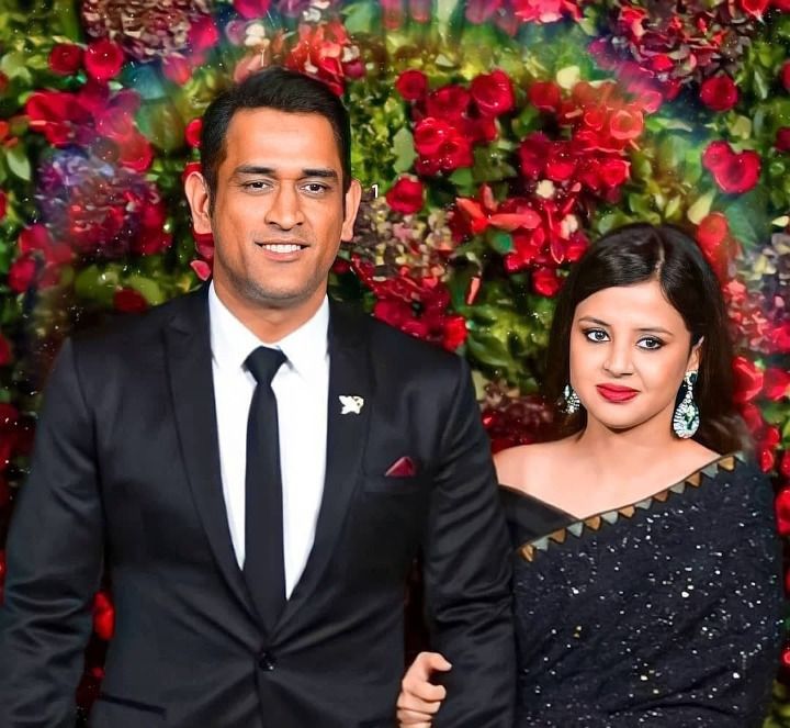 Premium quality MS Dhoni image